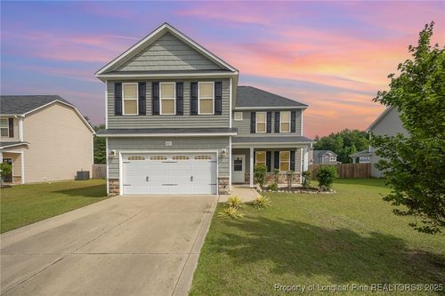 807 Roanoke Dr, Raeford, NC, 28376-9157 | Card Image