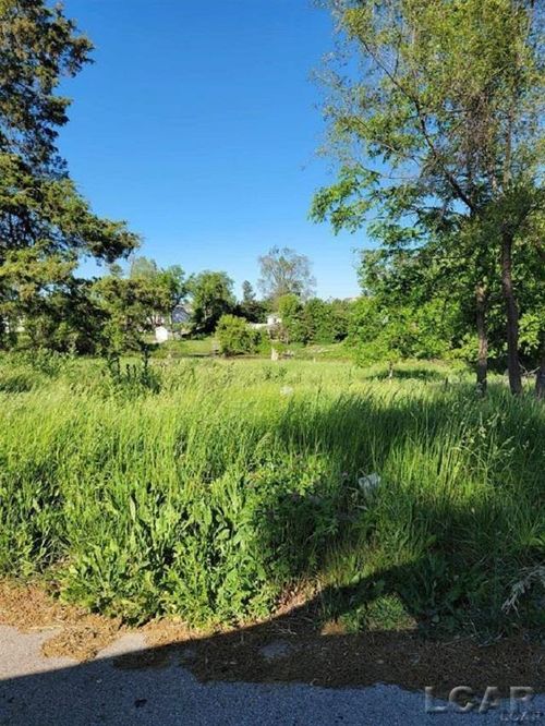 10000 M 50, Onsted, MI, 49265-9511 | Card Image