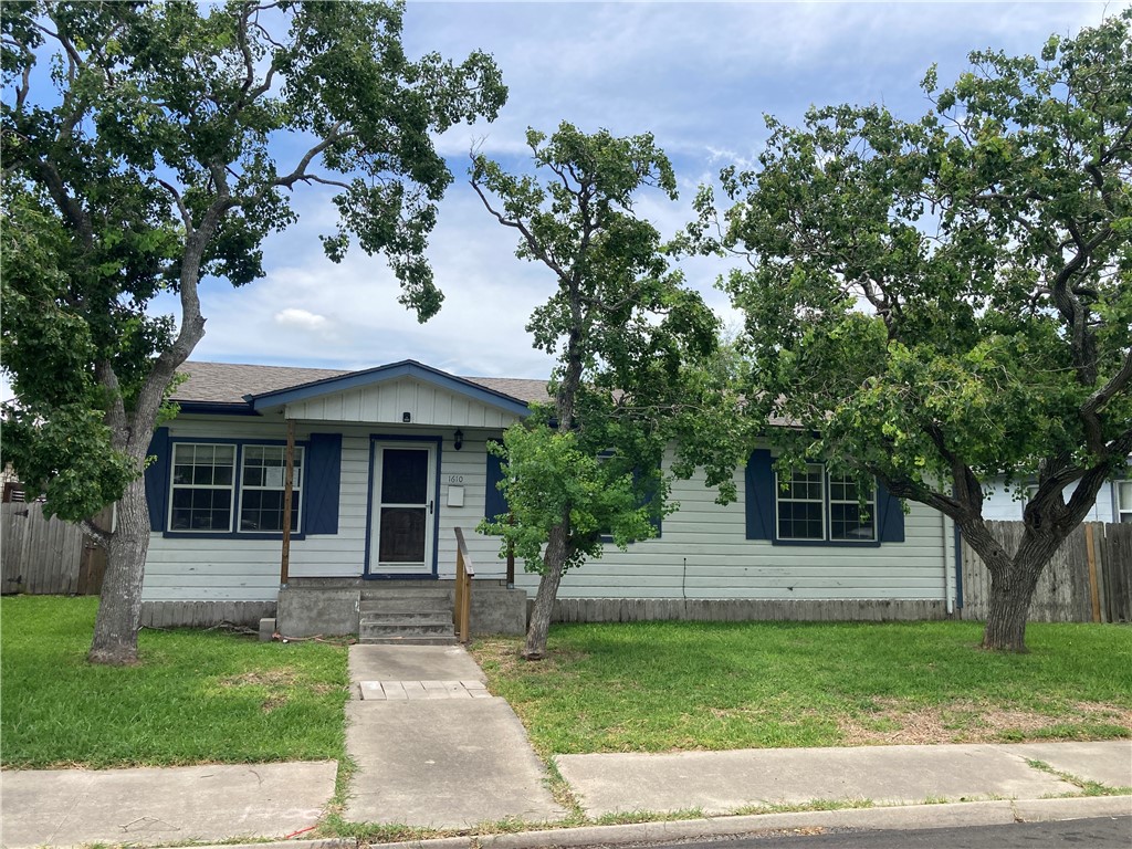 Merriman Ave, Corpus Christi, TX 78412