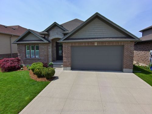 46 Halliday Dr, Tavistock, ON, N0B2R0 | Card Image