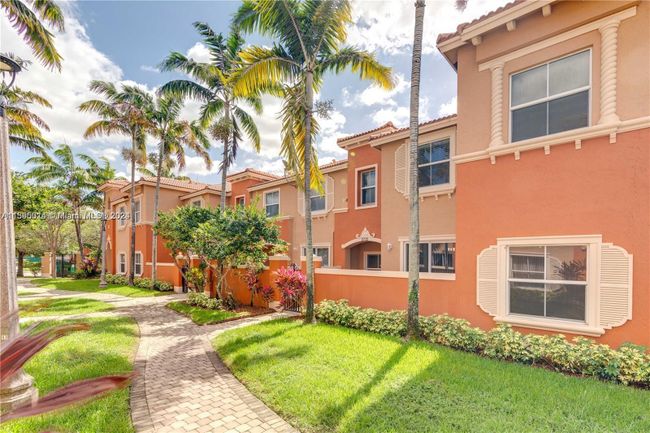 909-9 - 2712 Sw 120th Ter, Townhouse with 3 bedrooms, 2 bathrooms and null parking in Miramar FL | Image 4