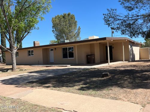 1421 E 11th St, Douglas, AZ, 85607-2319 | Card Image