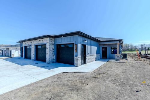 1172 Lower Loop, Milford, IA, 51351-7444 | Card Image