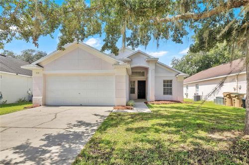 950 Woodsong Way, Clermont, FL, 34714-5803 | Card Image