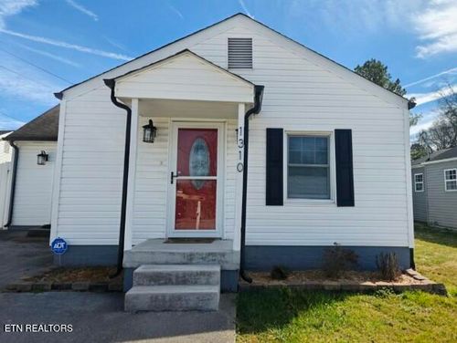 1310 Madison Ave, Maryville, TN, 37804-3212 | Card Image