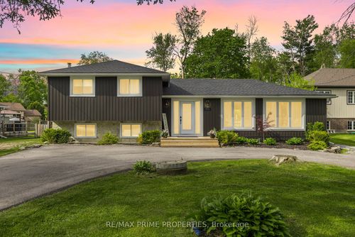 126 Pinecrest Rd, Pefferlaw, ON, L0E1N0 | Card Image