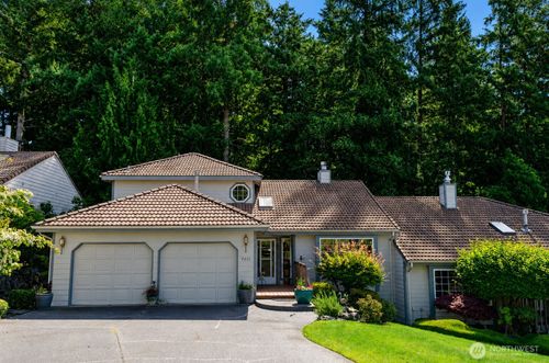 7411 71st Avenue Ct Sw, Lakewood, WA, 98498-6397 | Card Image