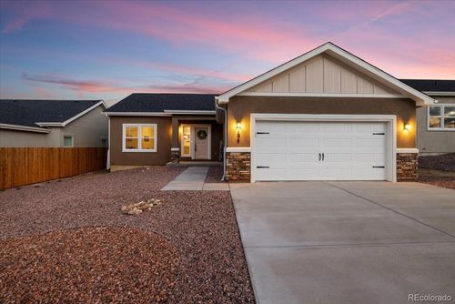 190 High Meadows Dr, Florence, CO, 81226-9457 | Card Image