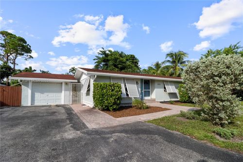 5055 Garfield Rd, Delray Beach, FL, 33484-4201 | Card Image