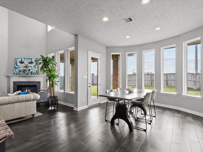 Breakfast area | Image 14