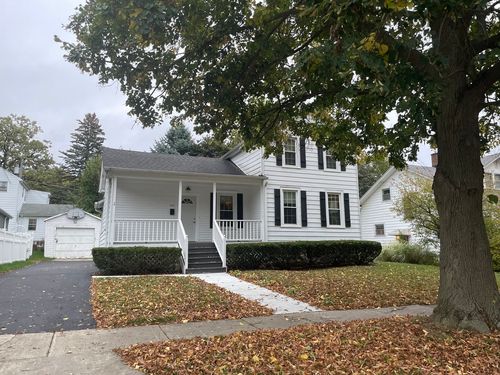 505 S 3rd St, West Dundee, IL, 60118-2809 | Card Image