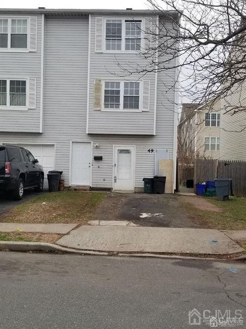 49 Larch St, Carteret, NJ, 07008-2470 | Card Image
