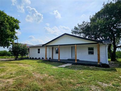 View of front of property with a front lawn | Image 2