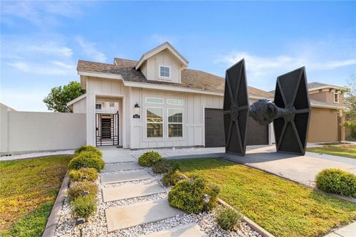 5613 Escondido Pass, McAllen, TX, 78504-0823 | Card Image