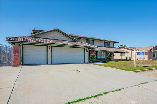 5853 Aurora Ave, Jurupa Valley, CA, 91752-3004 | Card Image