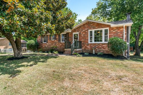 4019 Plantation Dr, Hermitage, TN, 37076-1151 | Card Image