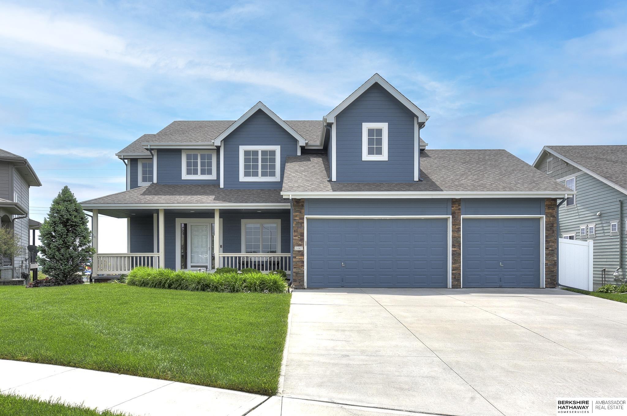 Quarry Ln, Gretna, NE 68028