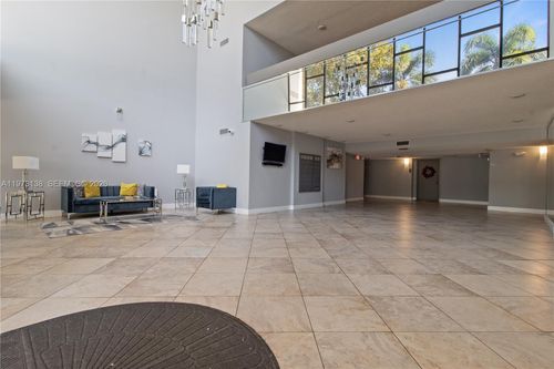 apt-102-16401 Golf Club Rd, Weston, FL, 33326-1671 | Card Image