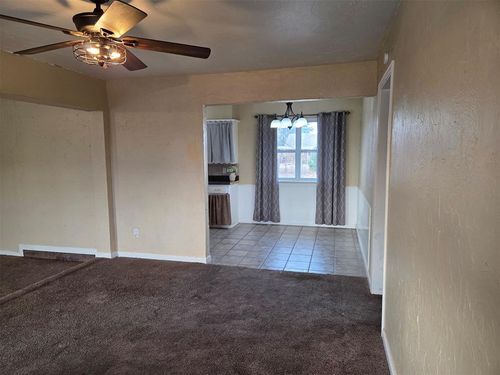 905 Sw 4th Pl, Moore, OK, 73160-2217 | Card Image