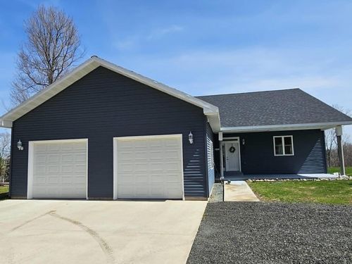 7968 Herzog Rd, IRON MOUNTAIN, MI, 49801 | Card Image