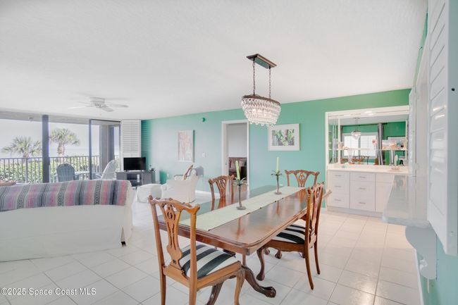 201 - 1527 S Atlantic Ave, Condo with 3 bedrooms, 2 bathrooms and null parking in COCOA BEACH FL | Image 8