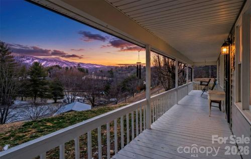 101 Hunters Ridge Rd, Burnsville, NC, 28714-5087 | Card Image