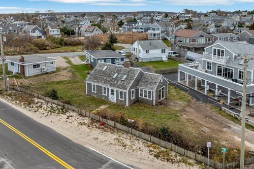 2 Freeman Ave, Sandwich, MA, 02563-1935 | Card Image