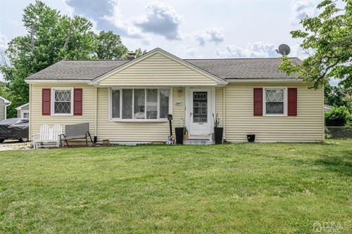 8 Duke Avenue, Stratford, NJ, 08084 | Card Image