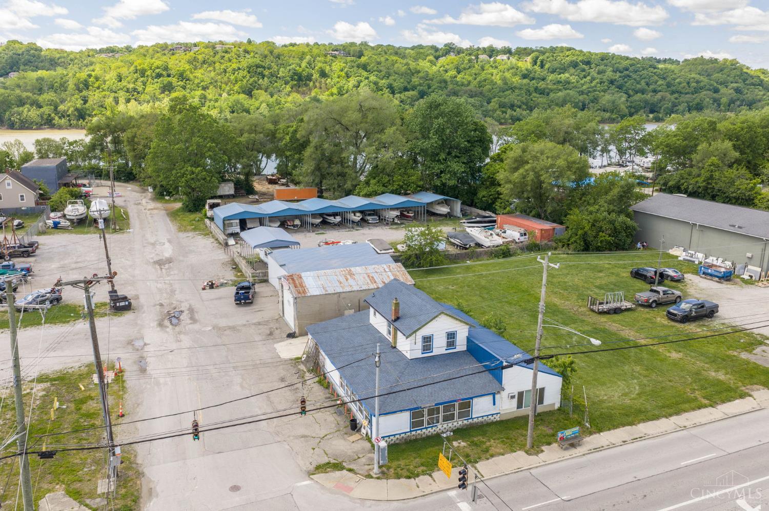 Commercial Sale in Cincinnati 5
