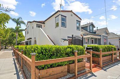 297 N 15th Street, Home with 4 bedrooms, 2 bathrooms and 2 parking in San Jose CA | Image 3