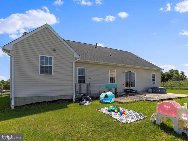 12414 Summit Vista Dr, House other with 3 bedrooms, 2 bathrooms and null parking in MERCERSBURG PA | Image 32