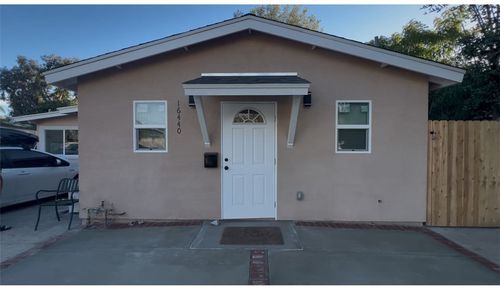 16440 Donmetz St, Granada Hills, CA, 91344-3703 | Card Image