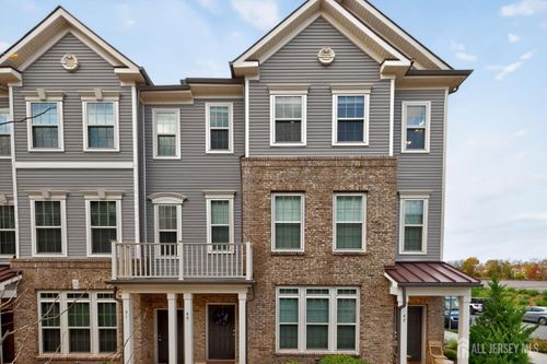 49 Robeson St, Somerville, NJ, 08876-3268 | Card Image