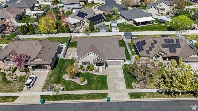 3434 4525, House other with 6 bedrooms, 3 bathrooms and 4 parking in West Haven UT | Image 49