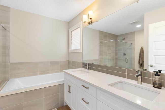84 Walgrove Terrace Se, Home with 3 bedrooms, 2 bathrooms and 4 parking in Calgary AB | Image 23