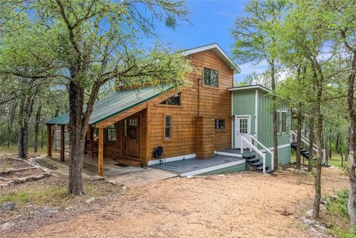 415 Balch Rd, Elgin, TX, 78621-5564 | Card Image