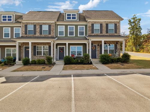 811 Bradburn Village Way, Antioch, TN, 37013-3899 | Card Image
