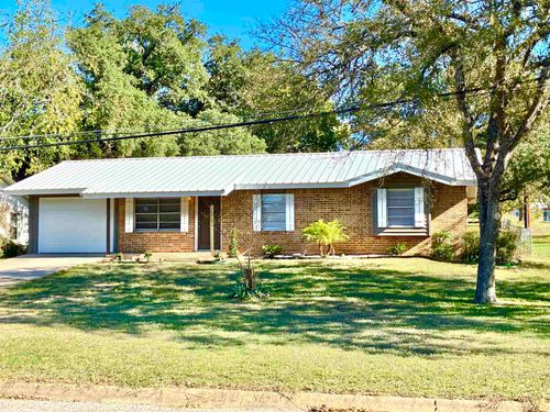 901 Avenue E, Marble Falls, TX, 78654-5225 | Card Image