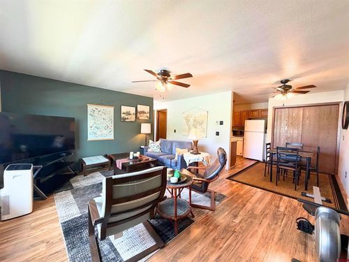 8-535 S 11th St, Montrose, CO, 81401-4968 | Card Image