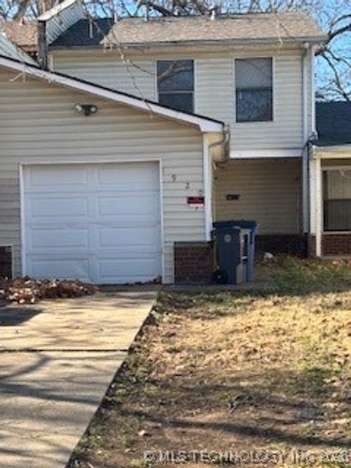 1920 Phoenix Ave, Tulsa, OK, 74107-1852 | Card Image