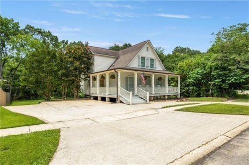 921 Carriage Way, Baton Rouge, LA, 70808-4838 | Card Image