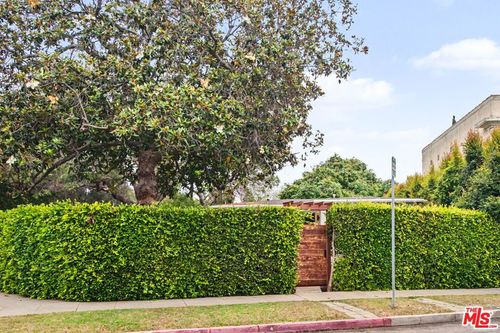 2600 Kelton Ave, Los Angeles, CA, 90064-3130 | Card Image