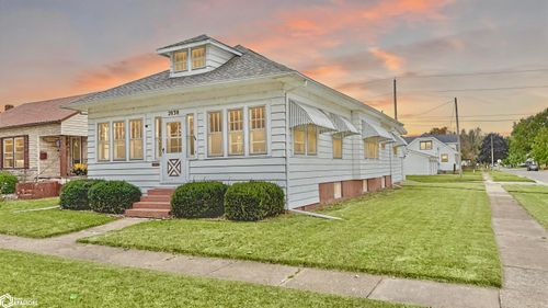 2030 Avenue G, Fort Madison, IA, 52627-4138 | Card Image