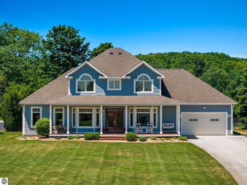 13295 Blue Shore Dr, Traverse City, MI, 49686-8587 | Card Image