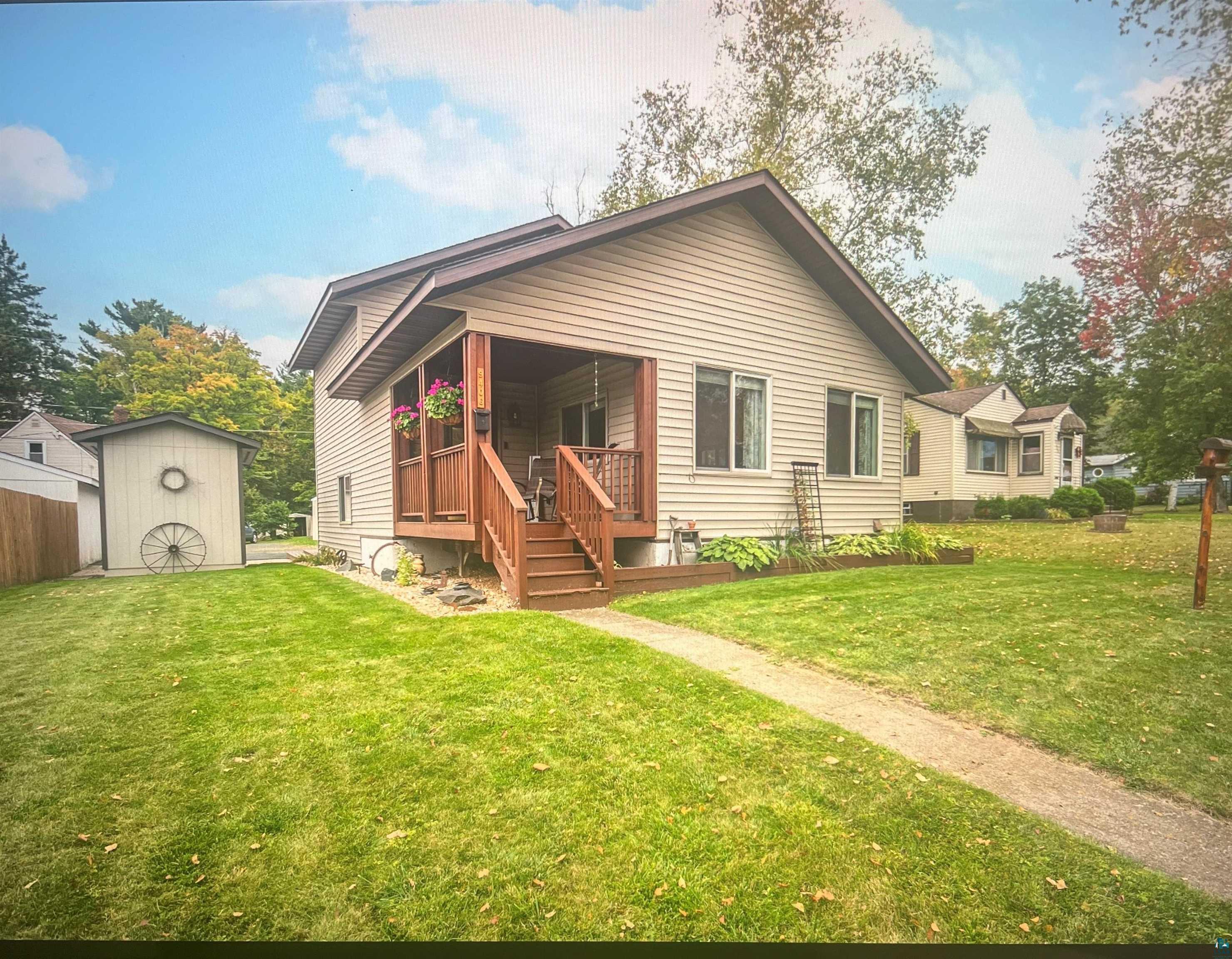 Seaver Ave, Duluth, MN 55808