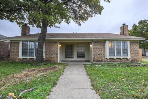 503 Crowley Road, Arlington, TX, 76012 | Card Image