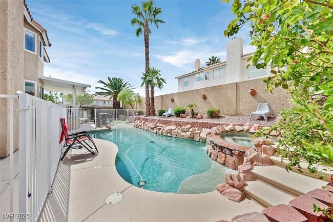 3367 Trickling Stream Cir, House other with 5 bedrooms, 3 bathrooms and null parking in Las Vegas NV | Image 32