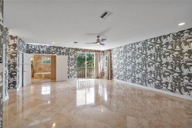 3545 E Fairview St, House other with 5 bedrooms, 6 bathrooms and null parking in Miami FL | Image 25