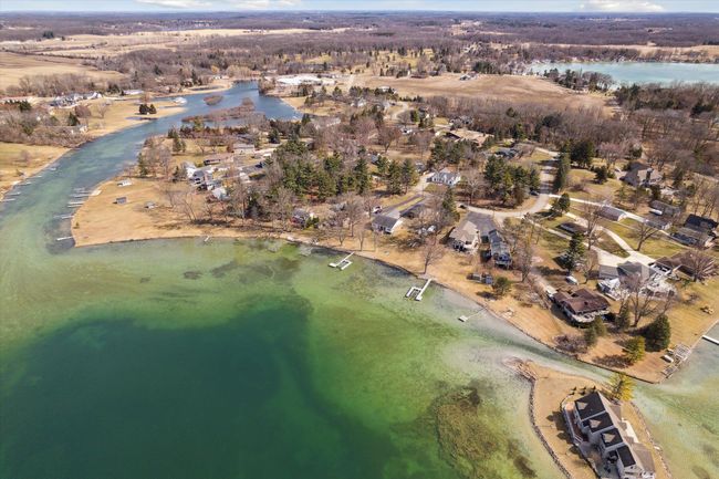 235 Steves Scenic Dr, House other with 3 bedrooms, 3 bathrooms and null parking in Horton MI | Image 82