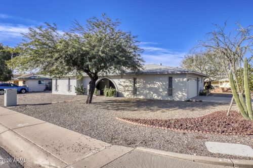 864 N 62nd St, Mesa, AZ, 85205-5905 | Card Image